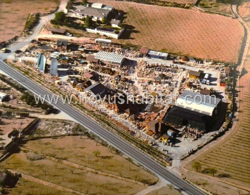 Commercial í Algueña - 558087 – foto 1