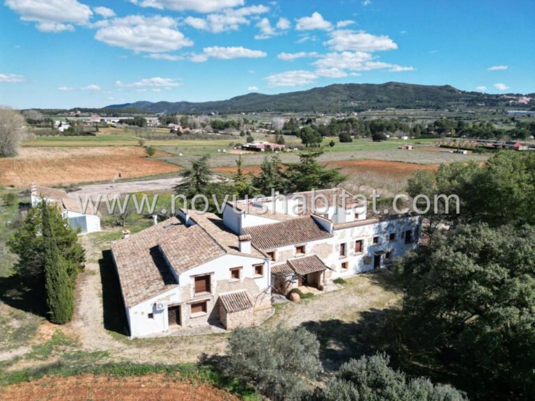 Commercial in Banyeres de Mariola - 558505 - foto 3