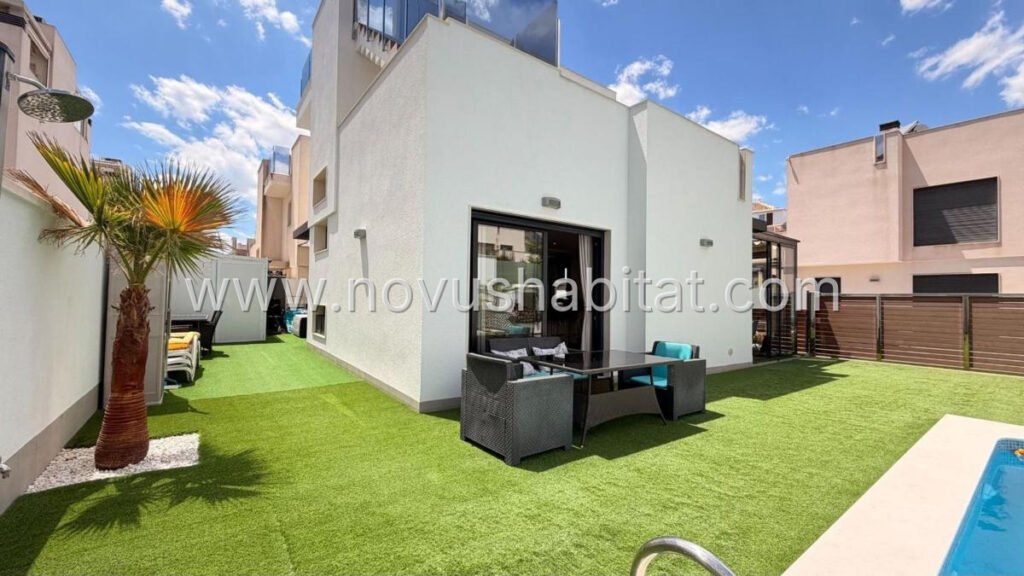 Villa in Torrevieja - 566914 – foto 2