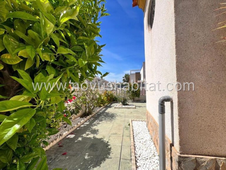 Villa in Torrevieja - 566920 - foto 3