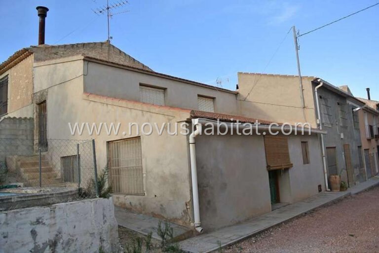 Townhouse in Monovar - 569704 - foto 30