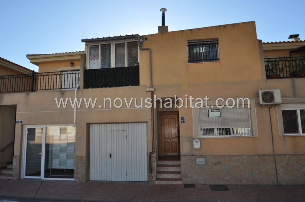 Villa in Pinoso - 571381 – foto 1
