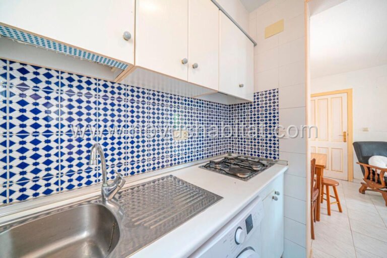 Apartment in Torrevieja - 574827 - foto 12