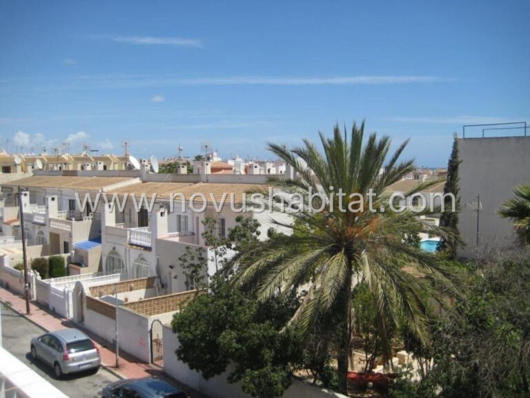 Adosado en Torrevieja - 578809