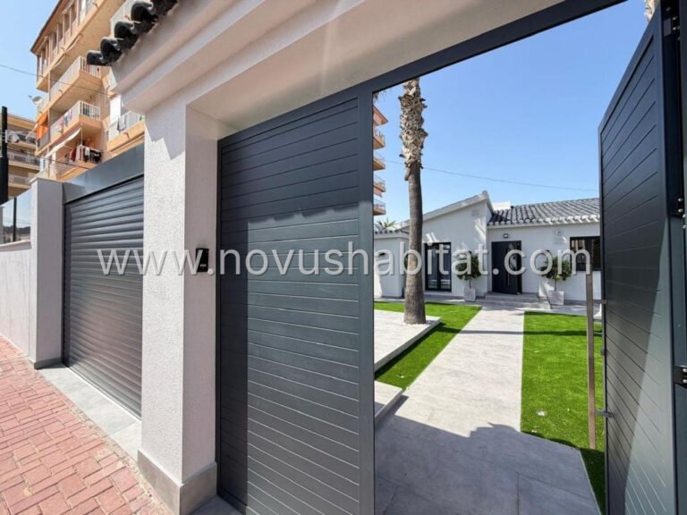 Villa í Torrevieja - 579644 - foto 2