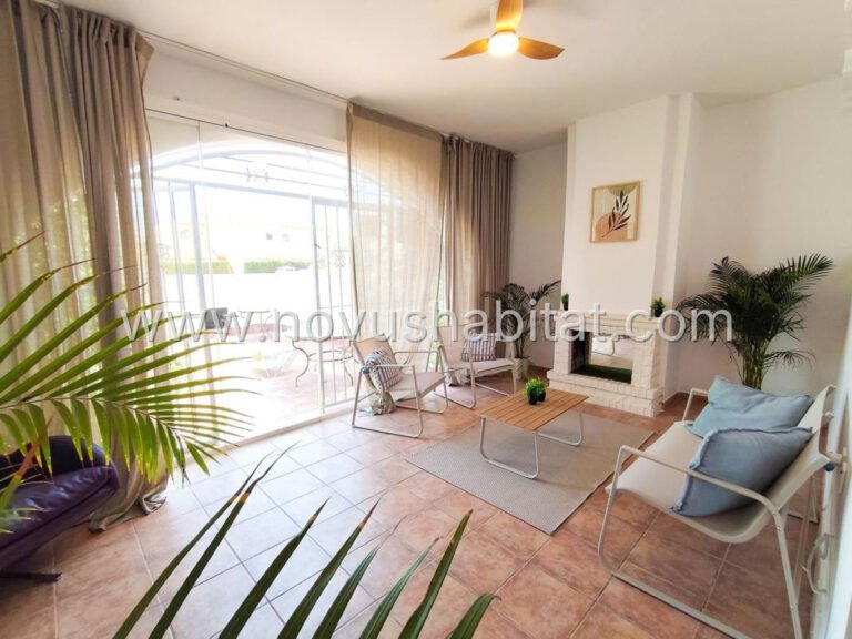 Villa in Orihuela - 585278