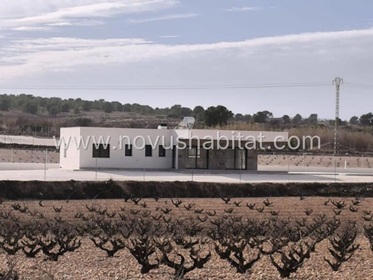 Villa in Monovar - 622953