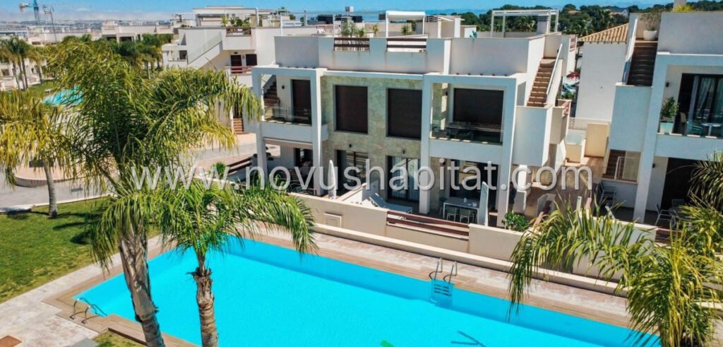 Íbúð í Torrevieja - 630232 – foto 1