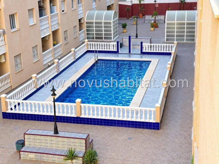 Íbúð í Torrevieja - 633580 - foto 11