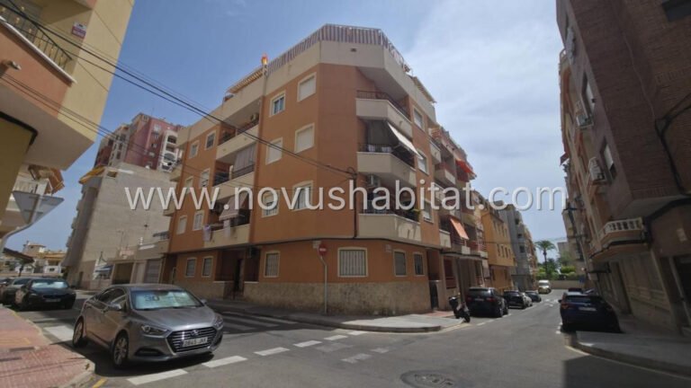 Apartment in Torrevieja - 605057 - foto 2