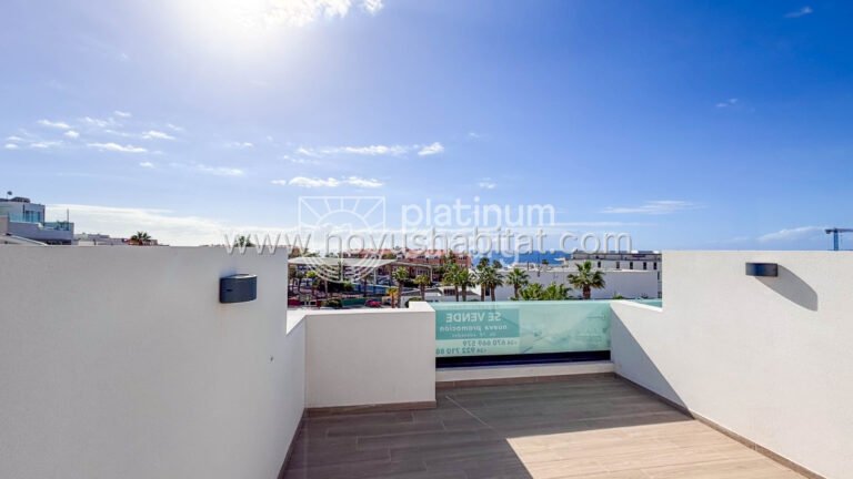 Villa en Playa San Juan - TP-15619 - foto 4
