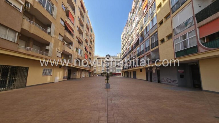 Appartement in Torrevieja - 604341