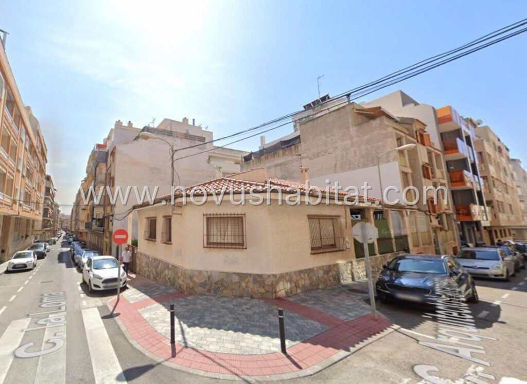 Plot in Torrevieja - 633574 – foto 1