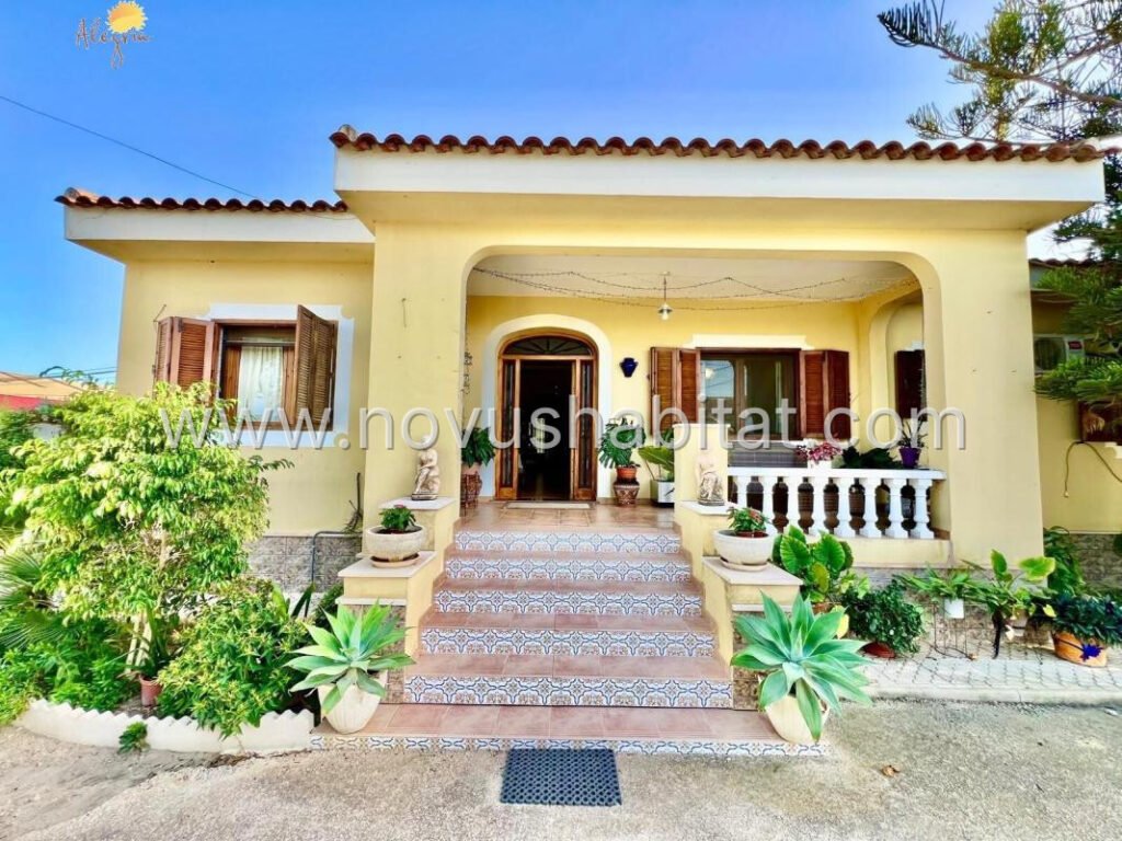 Villa í Daya Vieja - 604357 – foto 2