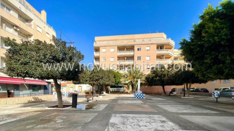 Íbúð í Torrevieja - 618027 - foto 4