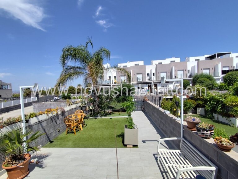 Adosado en Torrevieja - SUN-72392 - foto 49