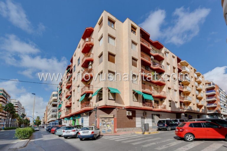 Apartamento en Playa del Acequion - SUN-79345 - foto 33