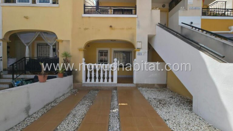 Bungalow in Torrevieja - 604935 - foto 2