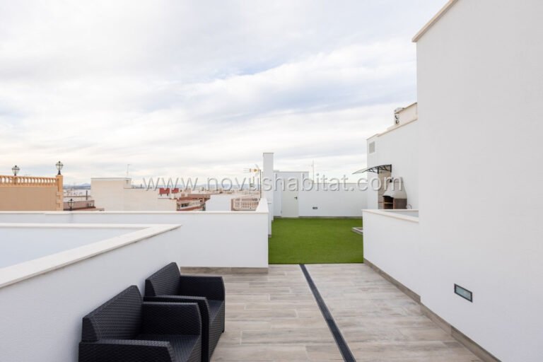 Apartamento en Torrevieja - 230-PH-003539 - foto 15