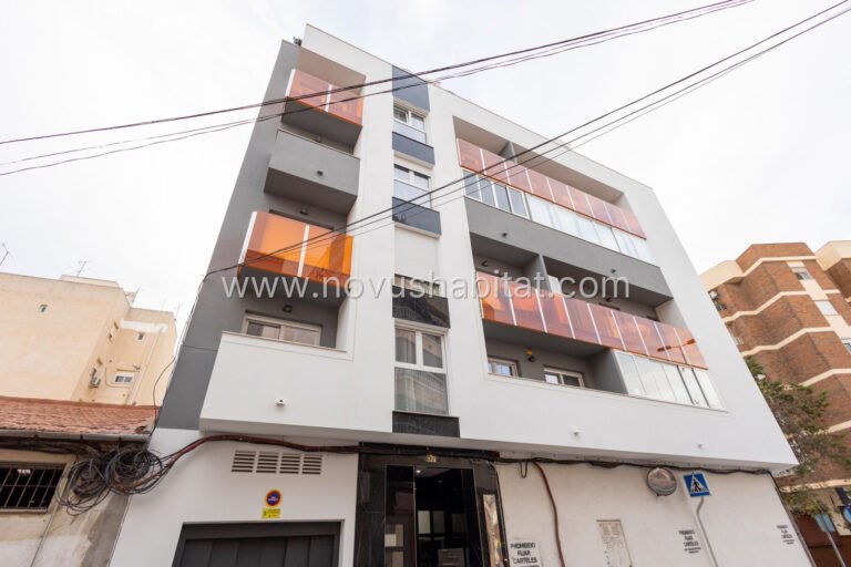 Apartamento en Torrevieja - 230-PH-003539 - foto 18