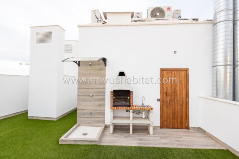 Apartamento en Torrevieja - 230-PH-003539 - foto 16
