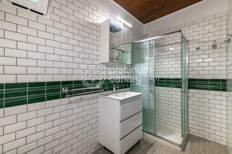 Villa en Arico - TP-53441 - foto 15