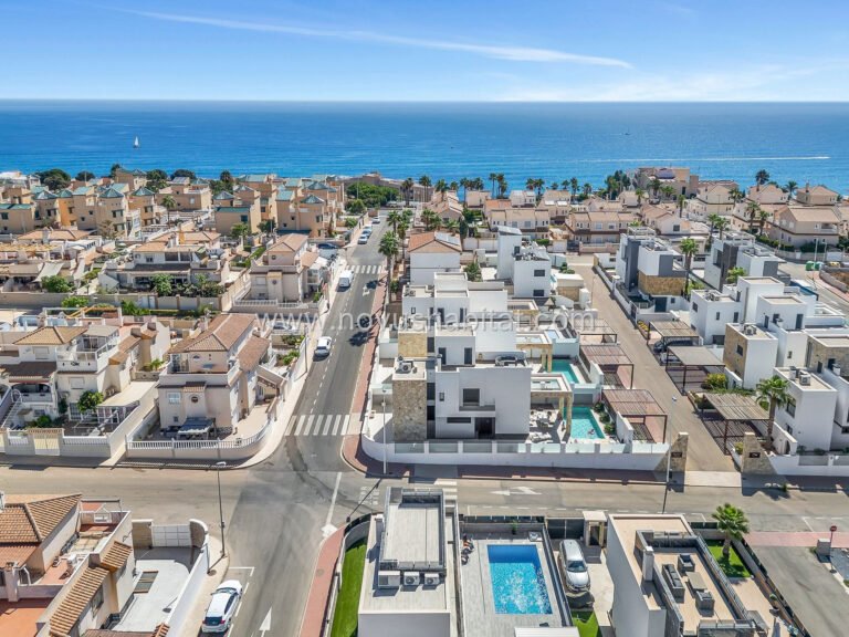 Villa í Torrevieja - 230-SI-004239 - foto 36