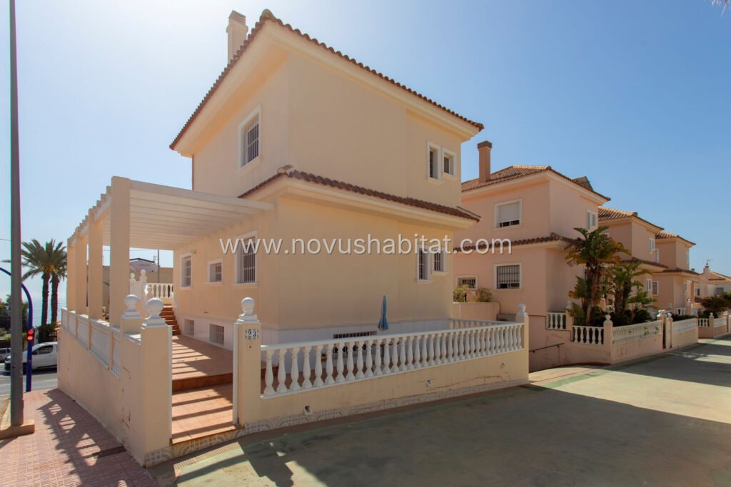 Villa in Torrevieja - 230-MG-004248 – foto 2