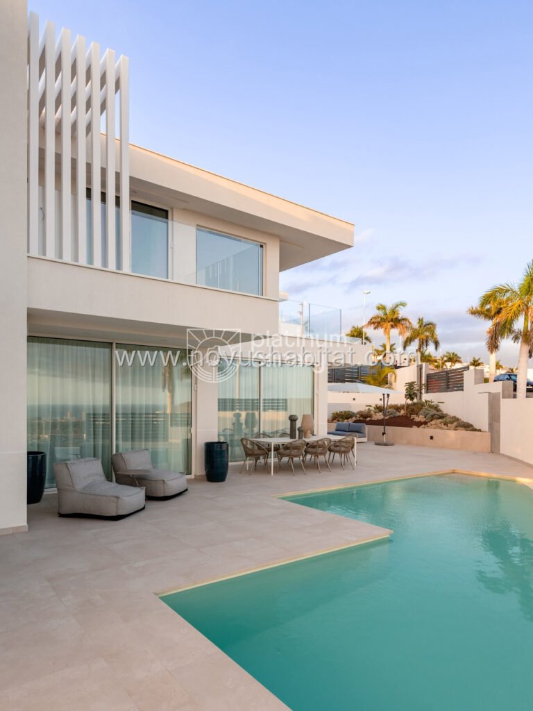 Villa í Adeje - TP-58627
