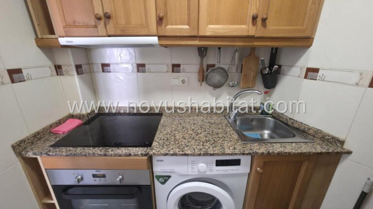 Apartment in Torrevieja - 605057