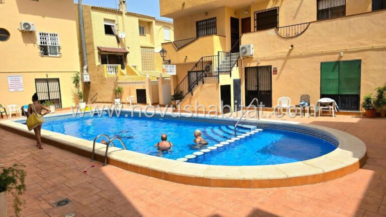 Adosado en Torrevieja - 604343 - foto 3