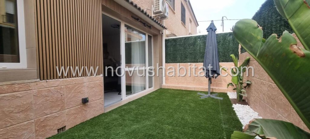 Apartment in Torrevieja - 632095 – foto 1