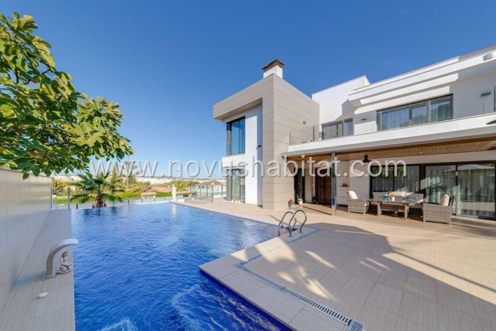 Villa in Torrevieja - 635677 – foto 1