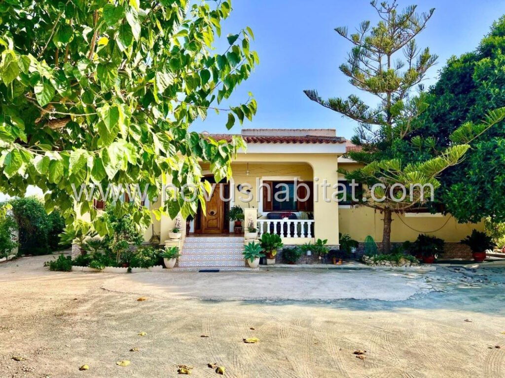 Villa í Daya Vieja - 604357 – foto 1