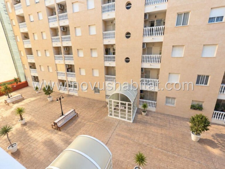 Íbúð í Torrevieja - 633578 - foto 12