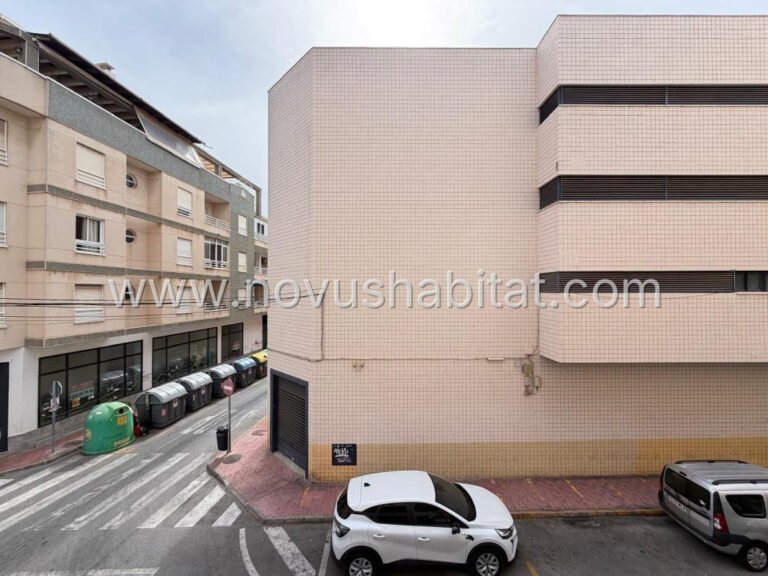Apartment in Torrevieja - 604942 - foto 9