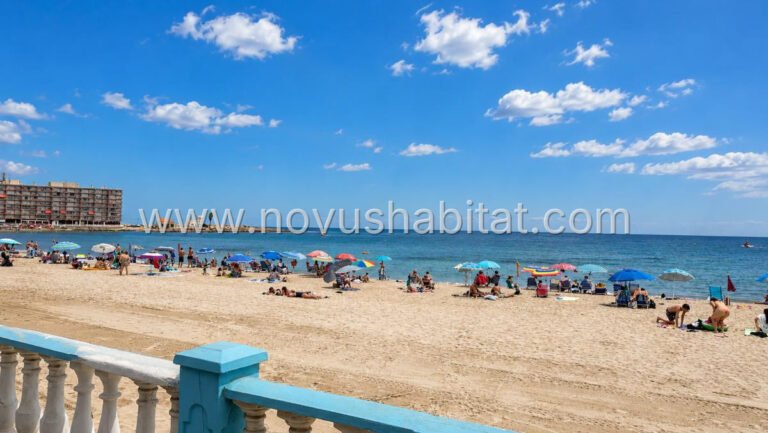 Íbúð í Torrevieja - 637020