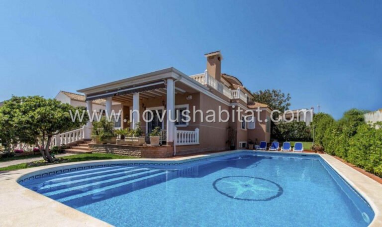 Villa in Torrevieja - 619012 - foto 2