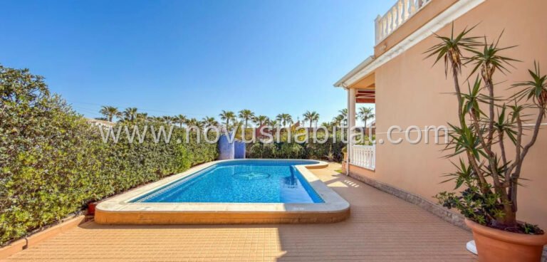 Villa in Torrevieja - 630231 - foto 8