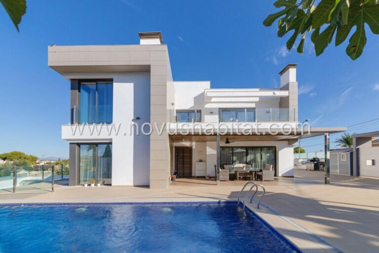 Villa in Torrevieja - 635677 - foto 2