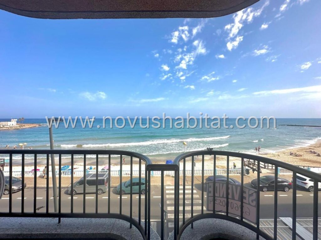 Íbúð í Torrevieja - 605083 – foto 1