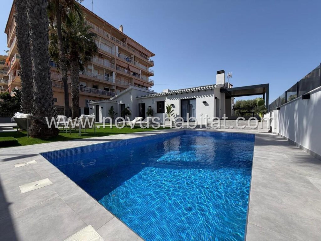 Villa in Torrevieja - 604349 – foto 1