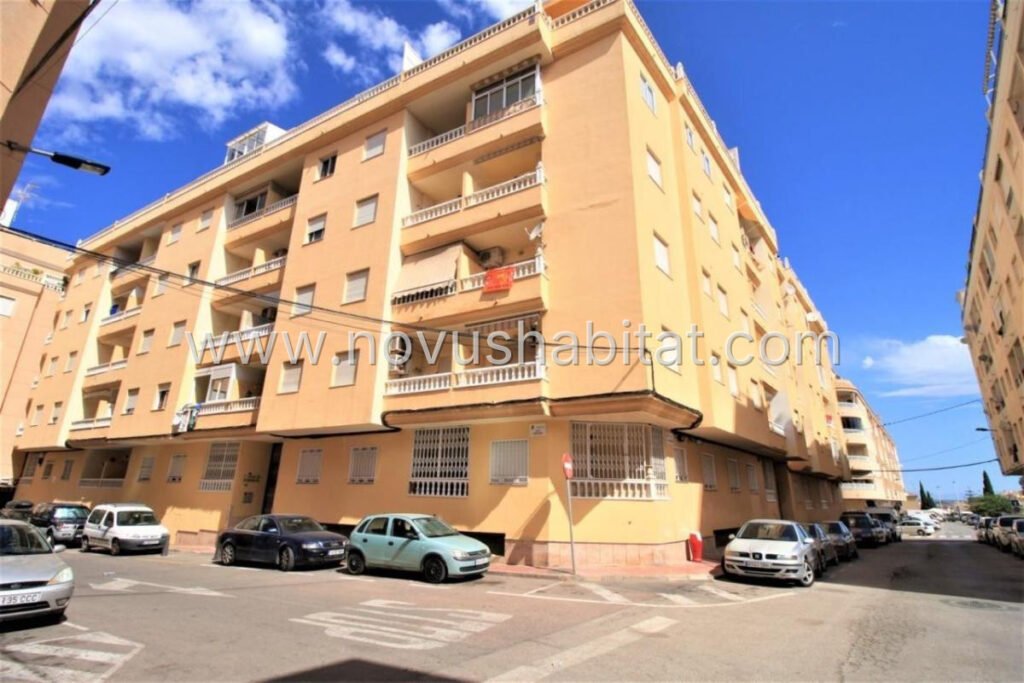 Íbúð í Torrevieja - 618027 – foto 2