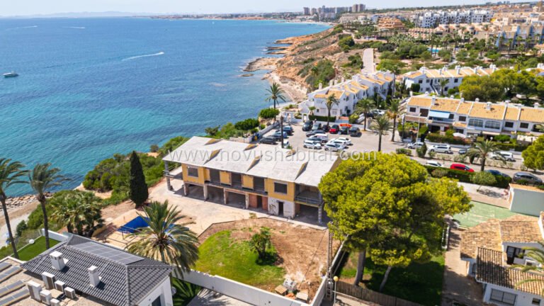 Villa / House í Orihuela Costa - CI-78035
