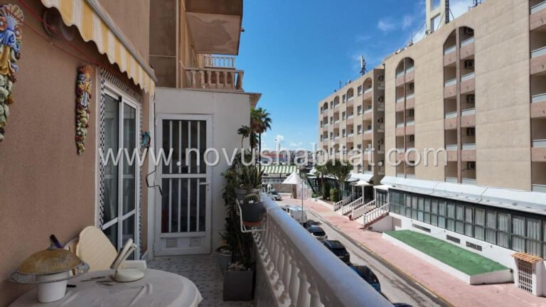 Apartment in Torrevieja - 529847 - foto 8