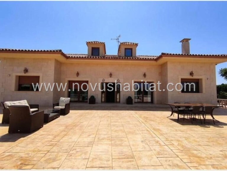 Villa in Aspe - 626783