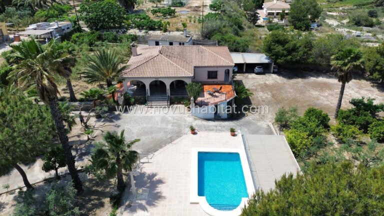 Villa in El Rebolledo - ATH-63569 - foto 2