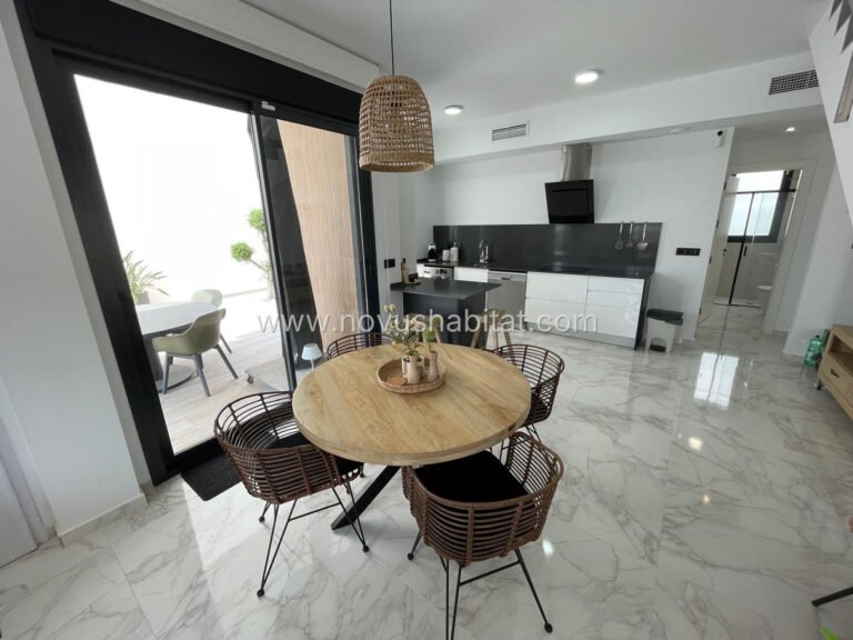 Villa í Pinoso - ATH-78993 - foto 15