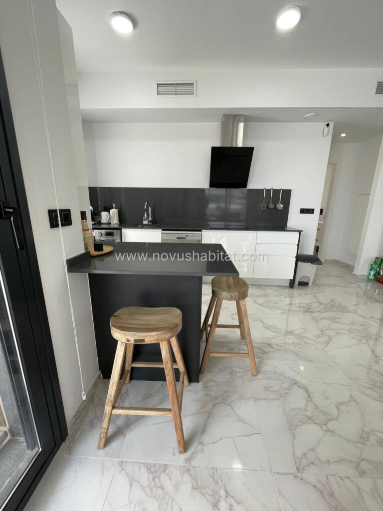 Villa í Pinoso - ATH-78993 - foto 17