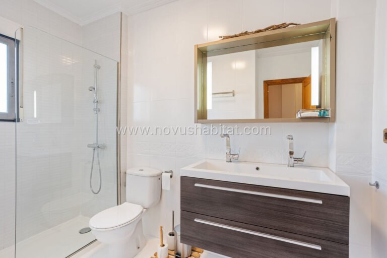 Semi-detached house en Lomas de Cabo Roig - ATH-68356 - foto 14